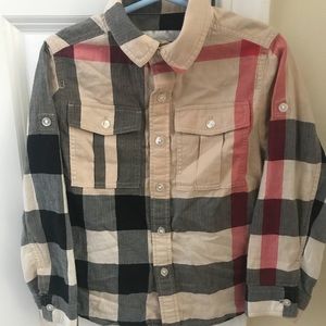 Kids Burberry shirt